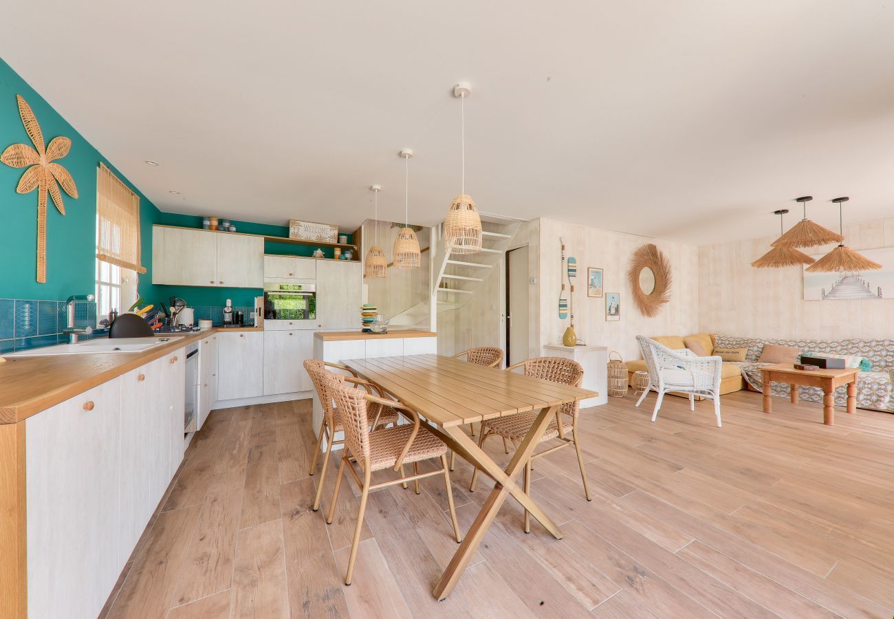 Ferienhaus in Arradon - Haus für 8 mit Pool, 500m bis zum Strand