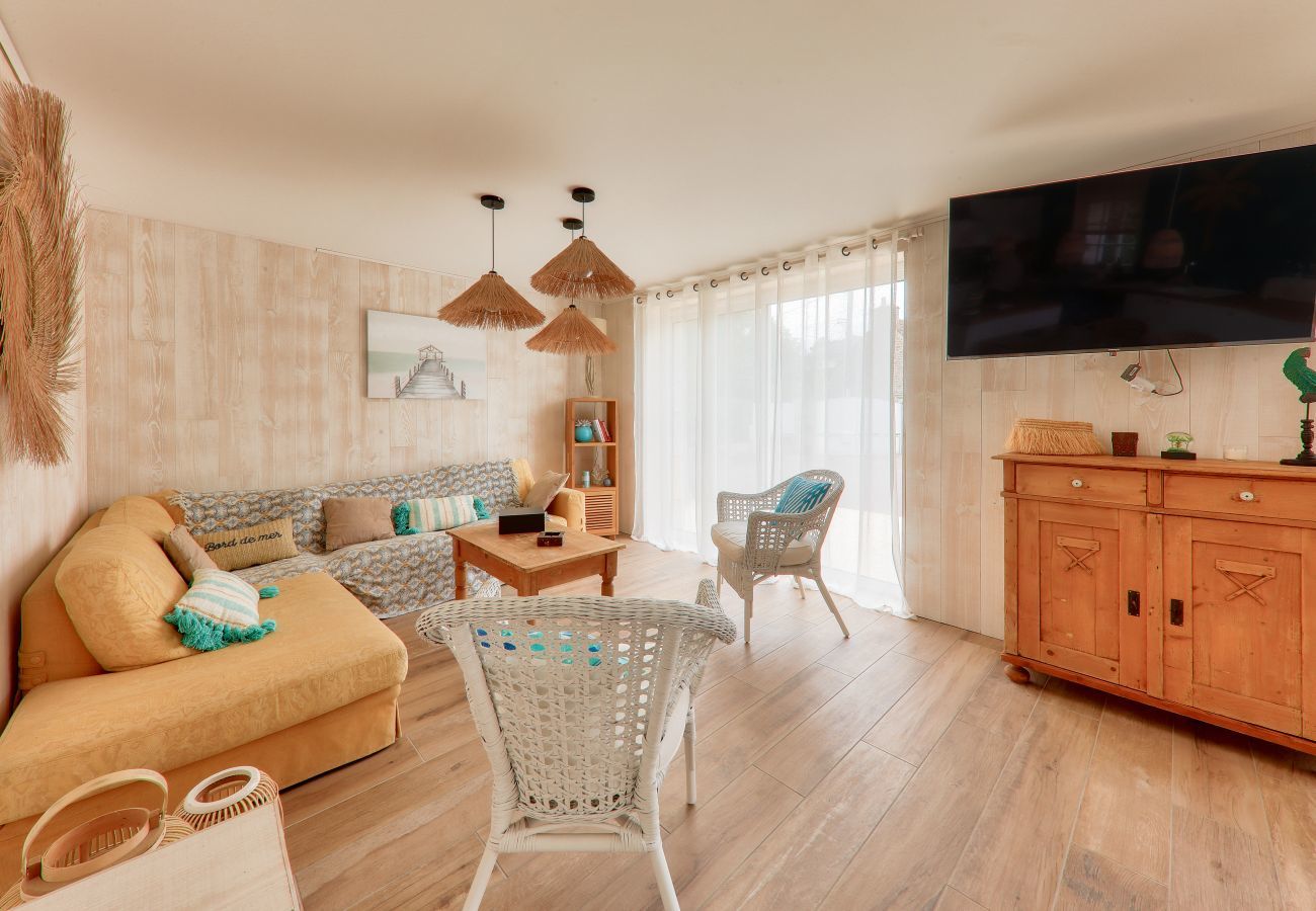 Ferienhaus in Arradon - Haus für 8 mit Pool, 500m bis zum Strand