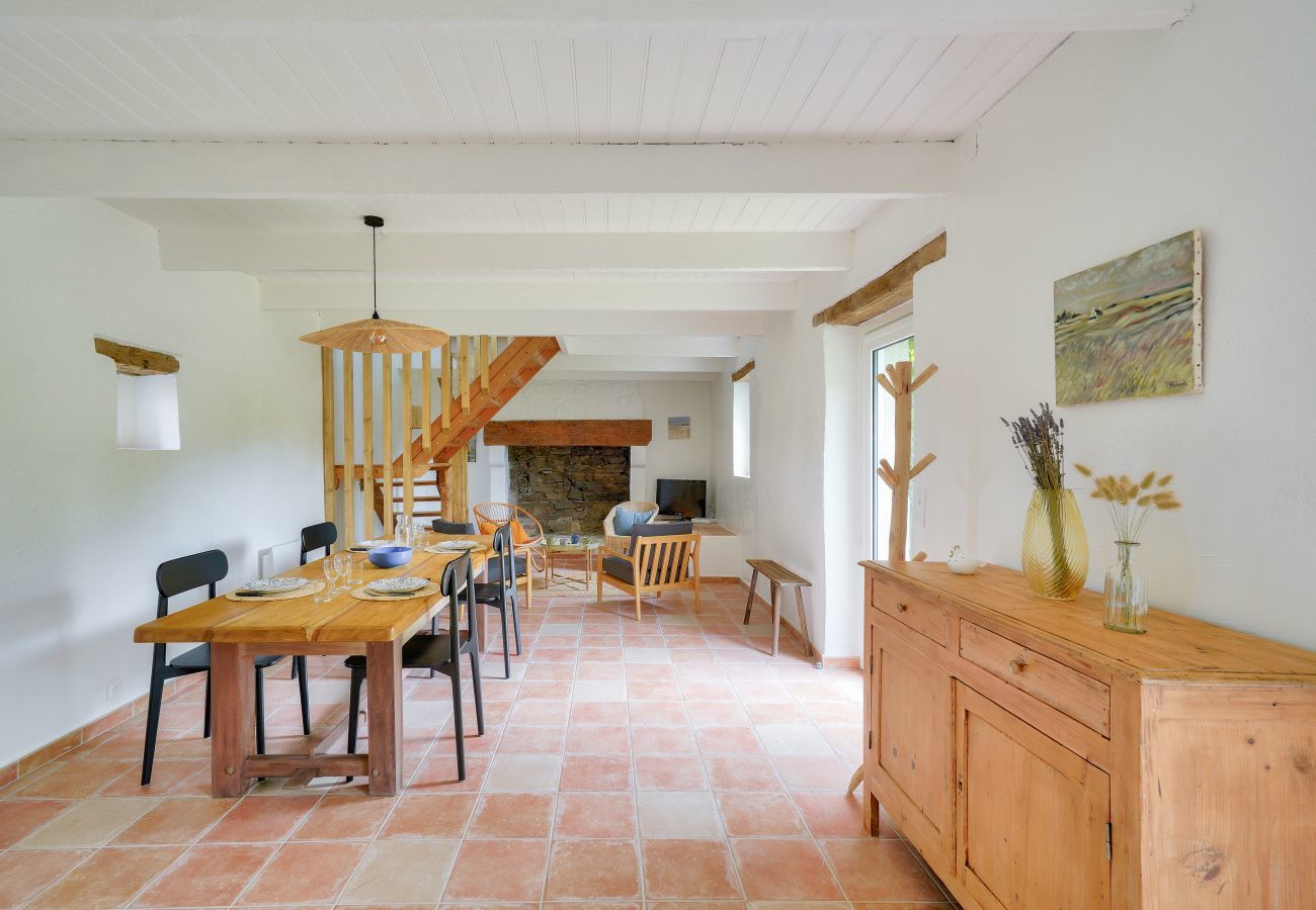 Ferienhaus in Saint-Jean-Trolimon - Schönes Haus auf dem Land für 4 