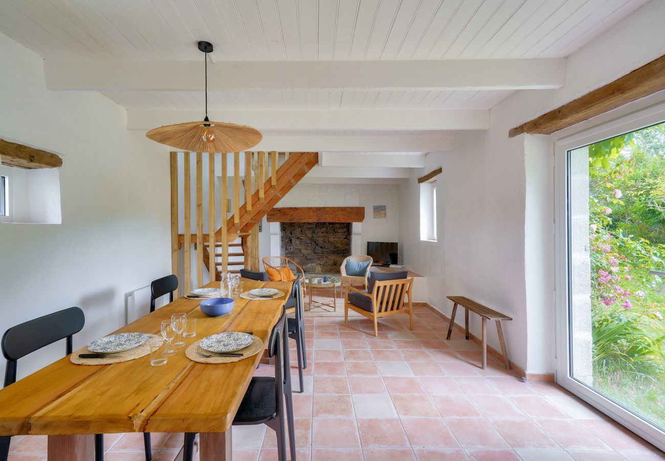 Ferienhaus in Saint-Jean-Trolimon - Schönes Haus auf dem Land für 4 