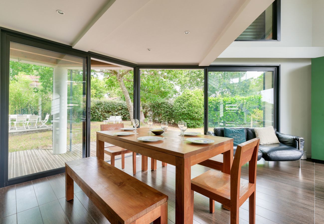 Ferienhaus in Andernos-les-Bains - 950 m zum Strand – Architektenhaus 4 Erw. – 2 Kinder
