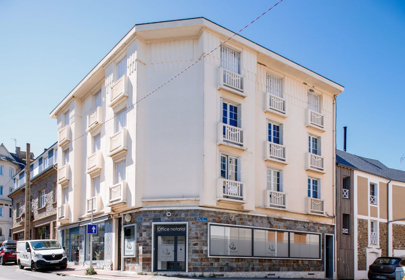 Ferienwohnung in Dinard - 400 m vom Strand entfernt, Apartment für 5 Personen im Zentrum