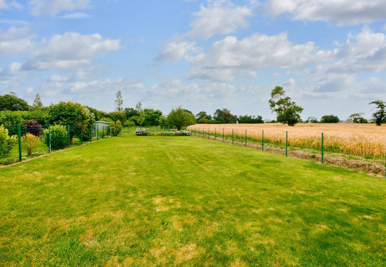 Ferienwohnung in Erquy - 850m zum Strand - Wohnung für 5 mit Garten