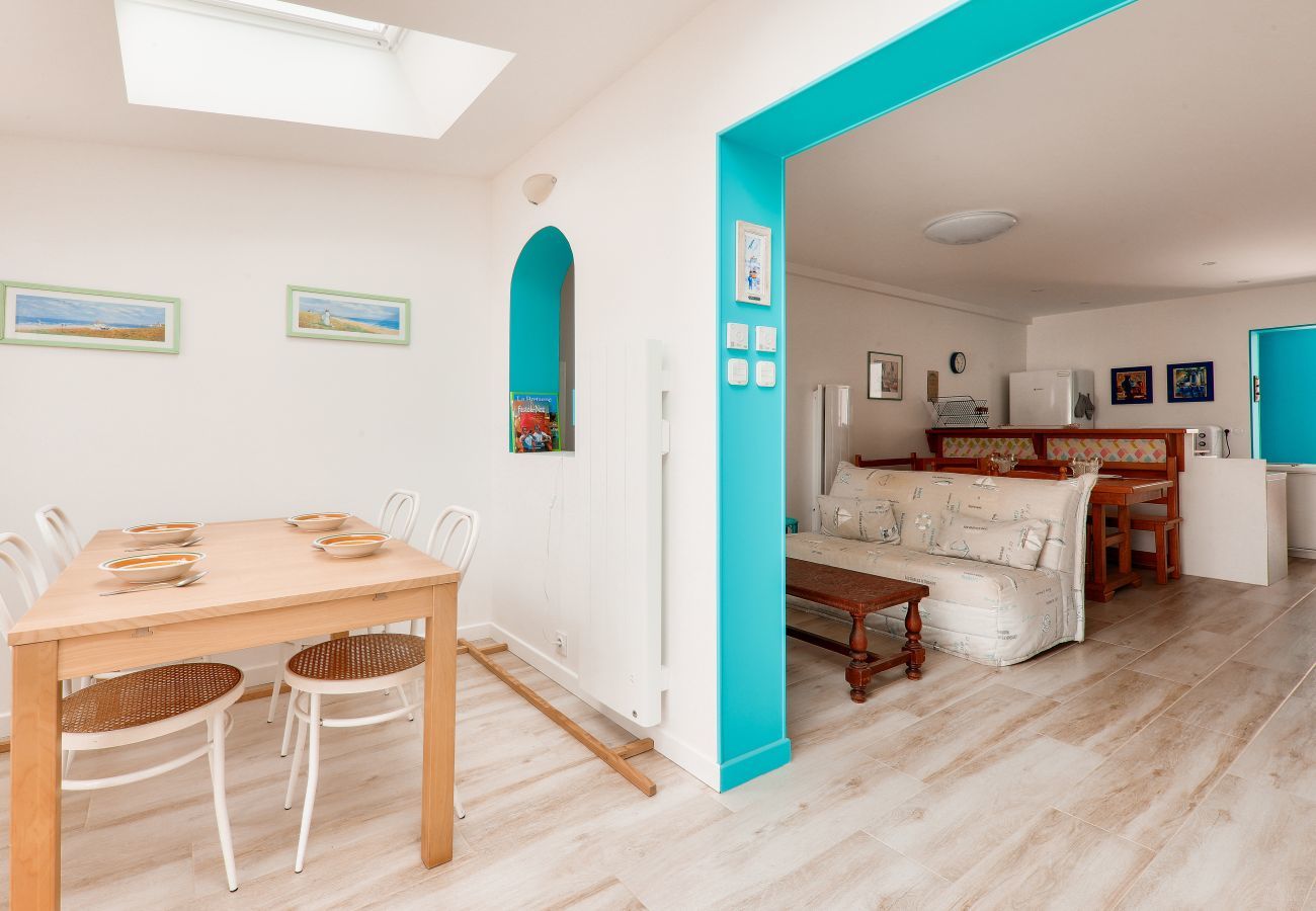 Ferienhaus in Saint-Pierre-Quiberon - 100m vom Meer entfernt, Haus für 4
