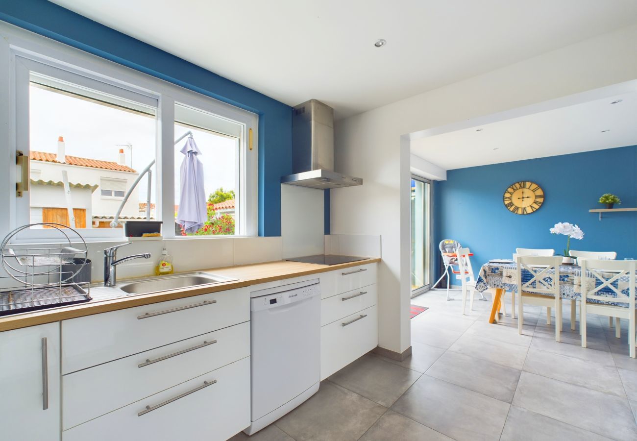 Ferienhaus in Les Sables-d´Olonne - 15min zu Fuß vom Strand entfernt, Haus für 6