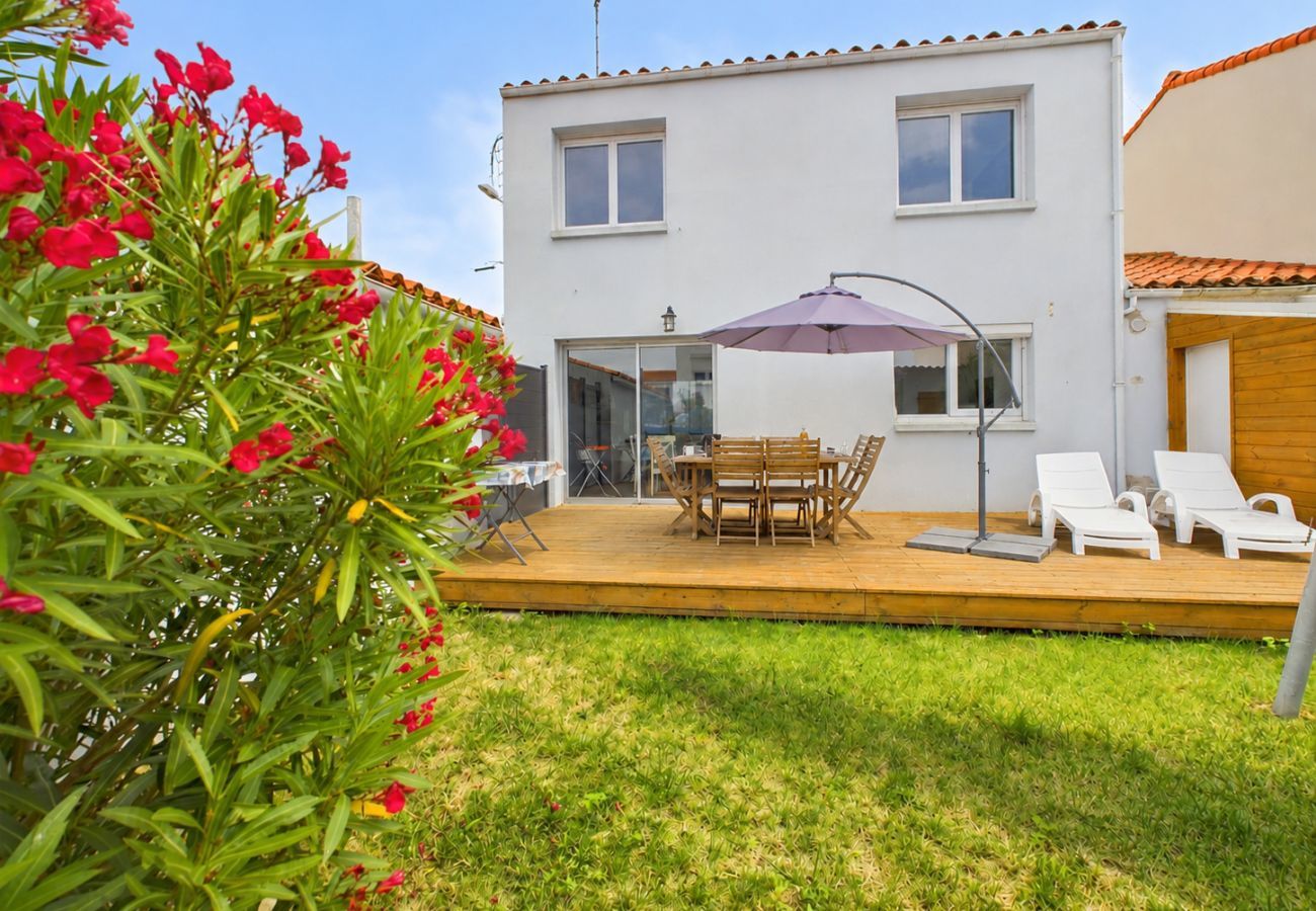 Ferienhaus in Les Sables-d´Olonne - Haus mit Garten, Strand 15 Min zu Fuß - 6 Pers