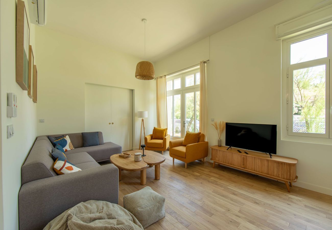Ferienhaus in Lège-Cap-Ferret - Am Leuchtturm Ferret - 300m Strand - für 10 Pers