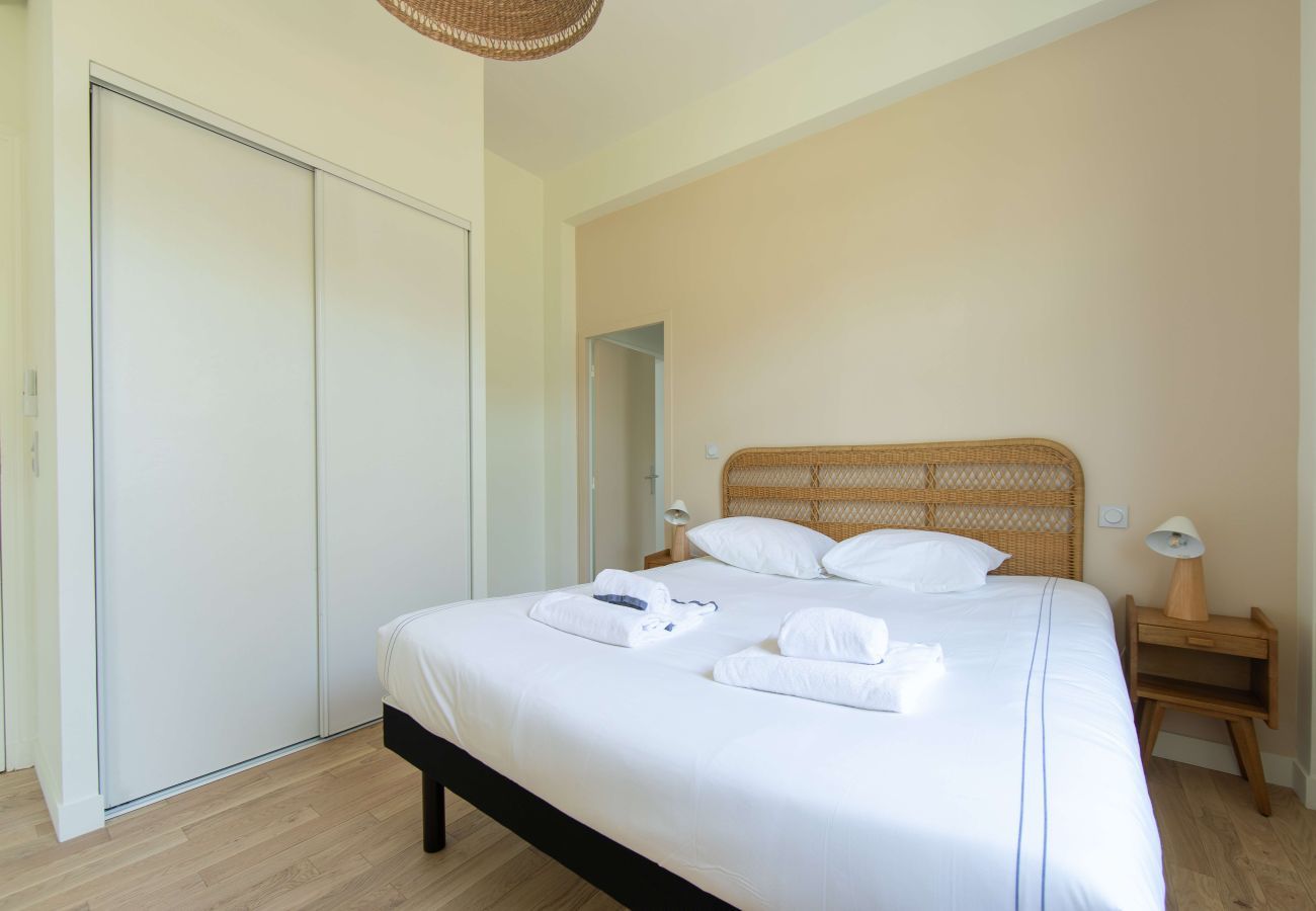 Ferienhaus in Lège-Cap-Ferret - Am Leuchtturm Ferret - 300m Strand - für 10 Pers