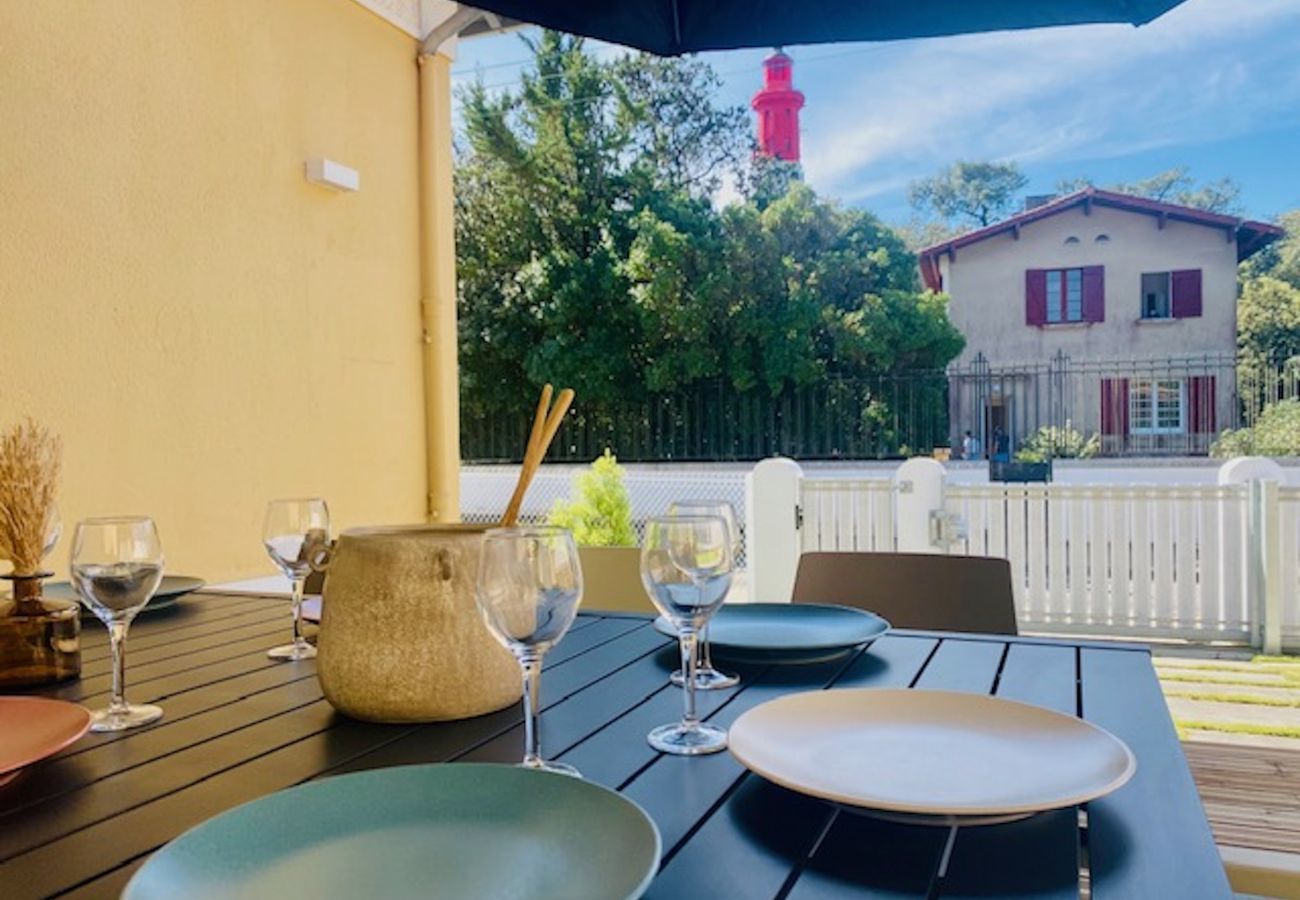 Ferienhaus in Lège-Cap-Ferret - Am Leuchtturm Ferret - 300m Strand - für 10 Pers