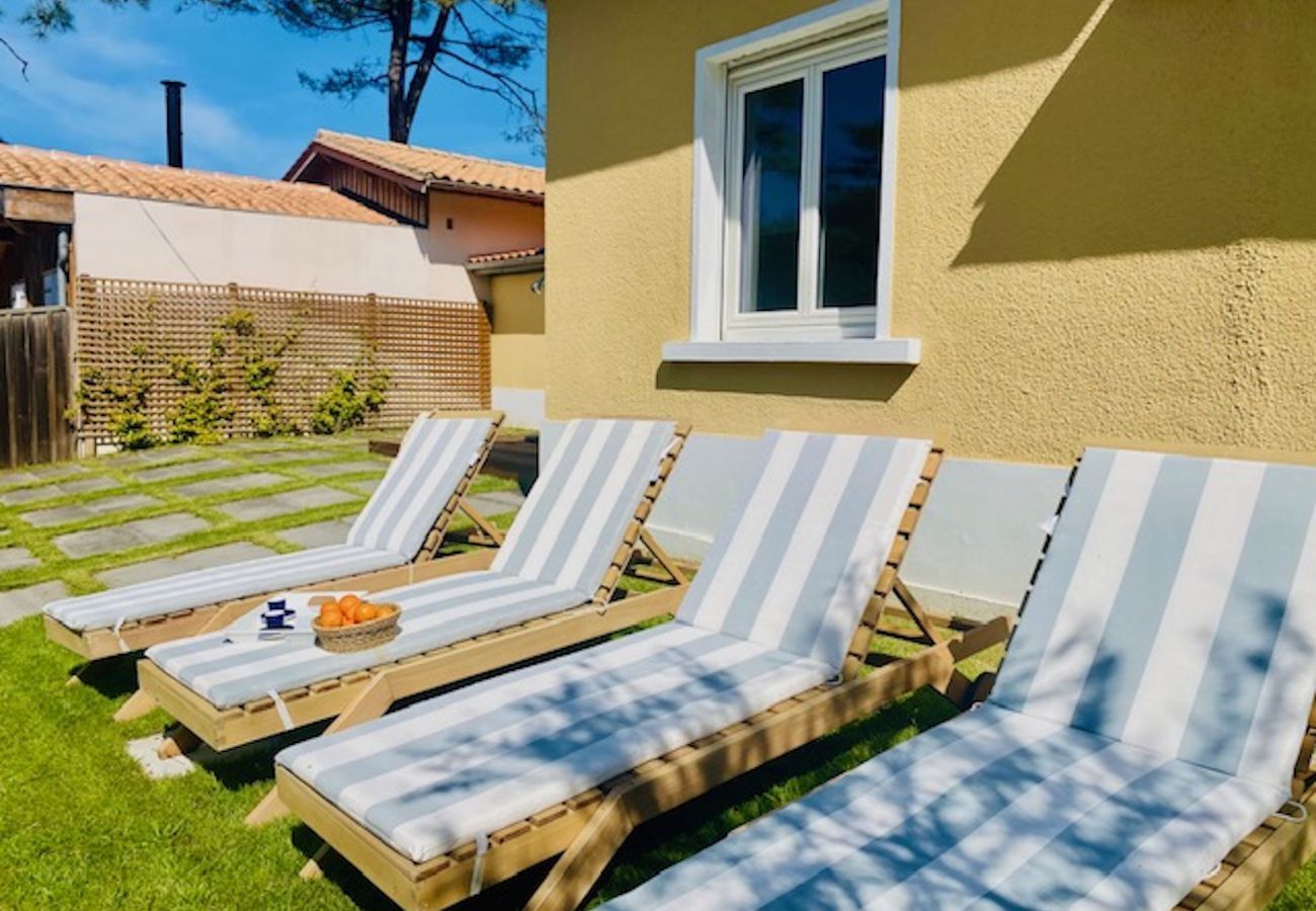 Ferienhaus in Lège-Cap-Ferret - Am Leuchtturm Ferret - 300m Strand - für 10 Pers