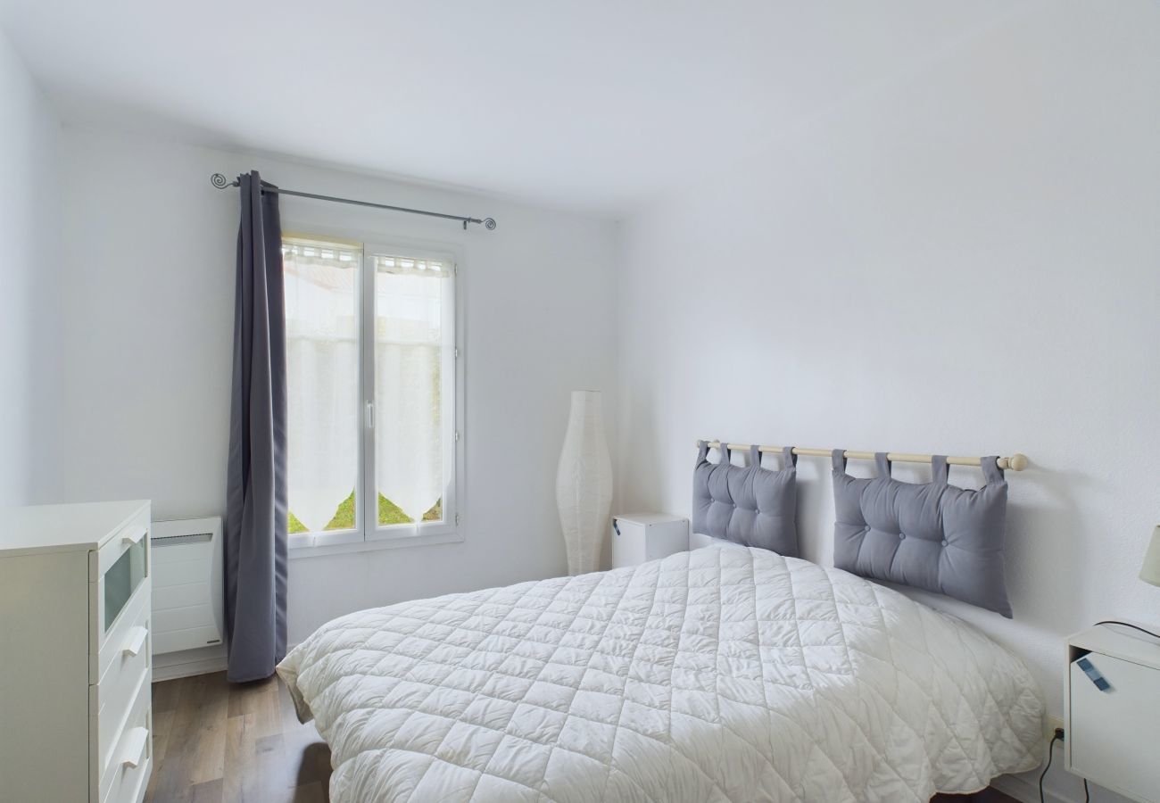 Ferienwohnung in Les Sables-d´Olonne -  Les Sables d’Olonne, Apartment für 4 Personen und Garten