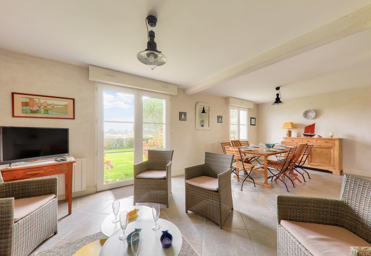 Ferienhaus in Saint-Philibert -  Großes Haus mit Flussblick für 8 Personen in St Philibert