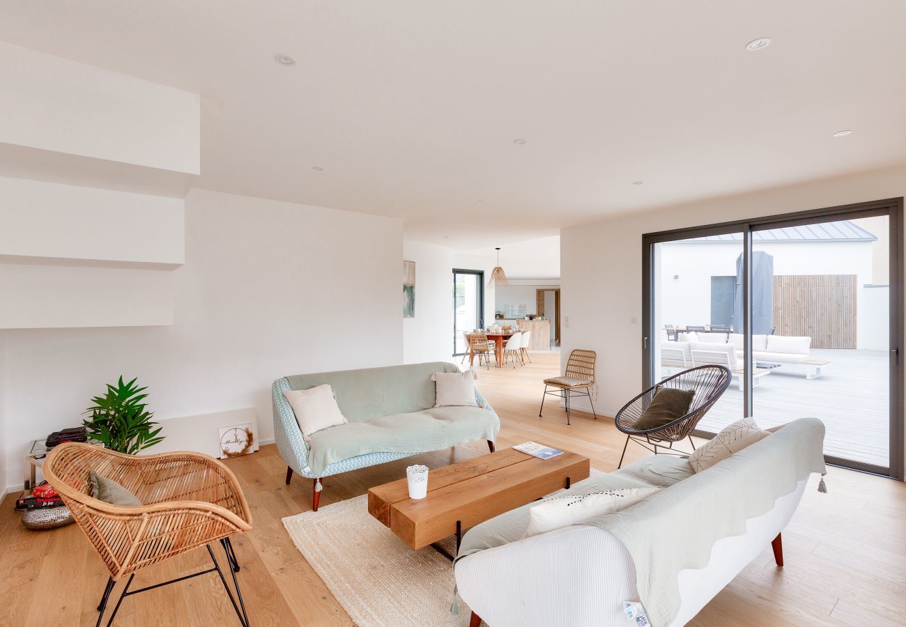 Ferienhaus in Pléneuf-Val-André - 800m vom Strand, neues Haus für 10, Pool