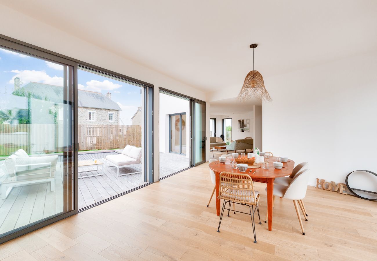 Ferienhaus in Pléneuf-Val-André - 800m vom Strand, neues Haus für 10, Pool