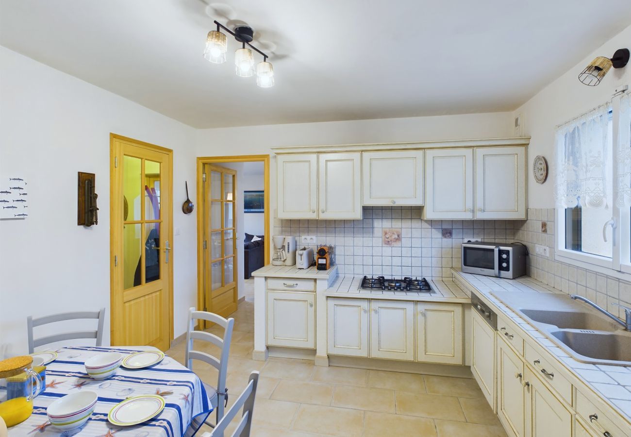Ferienhaus in Penmarch - Penmarch Kerity, Haus für 9 mit garten