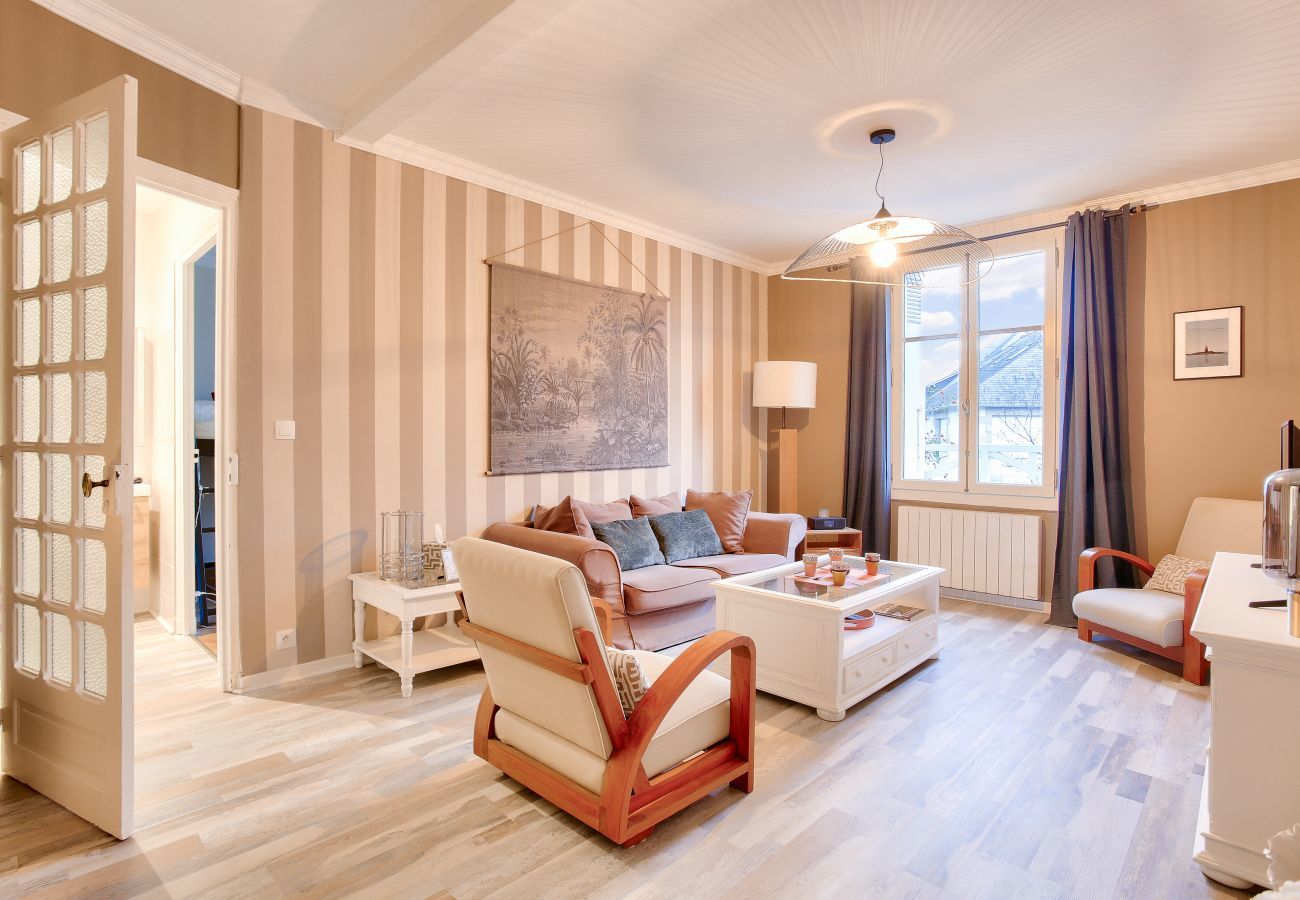Ferienhaus in Dinard - 400m vom Strand entfernt, altes Haus für 4