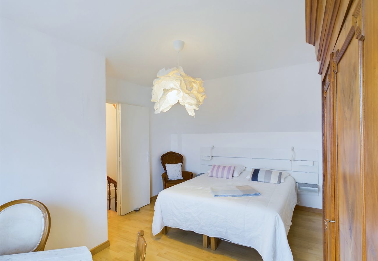 Ferienhaus in Penmarch - Haus für 5 bis 50 m vom Meer entfernt