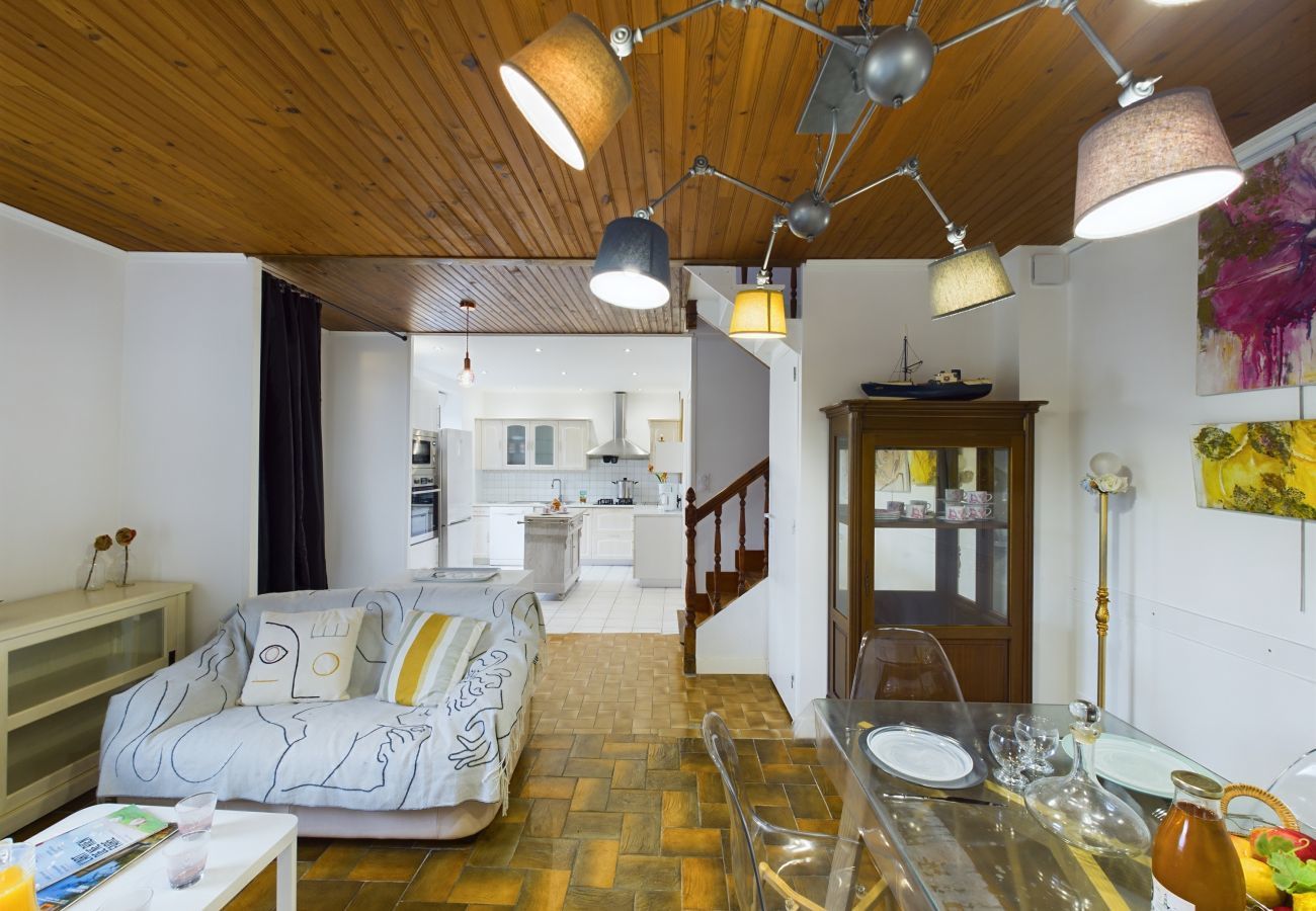 Ferienhaus in Penmarch - Haus für 5 bis 50 m vom Meer entfernt