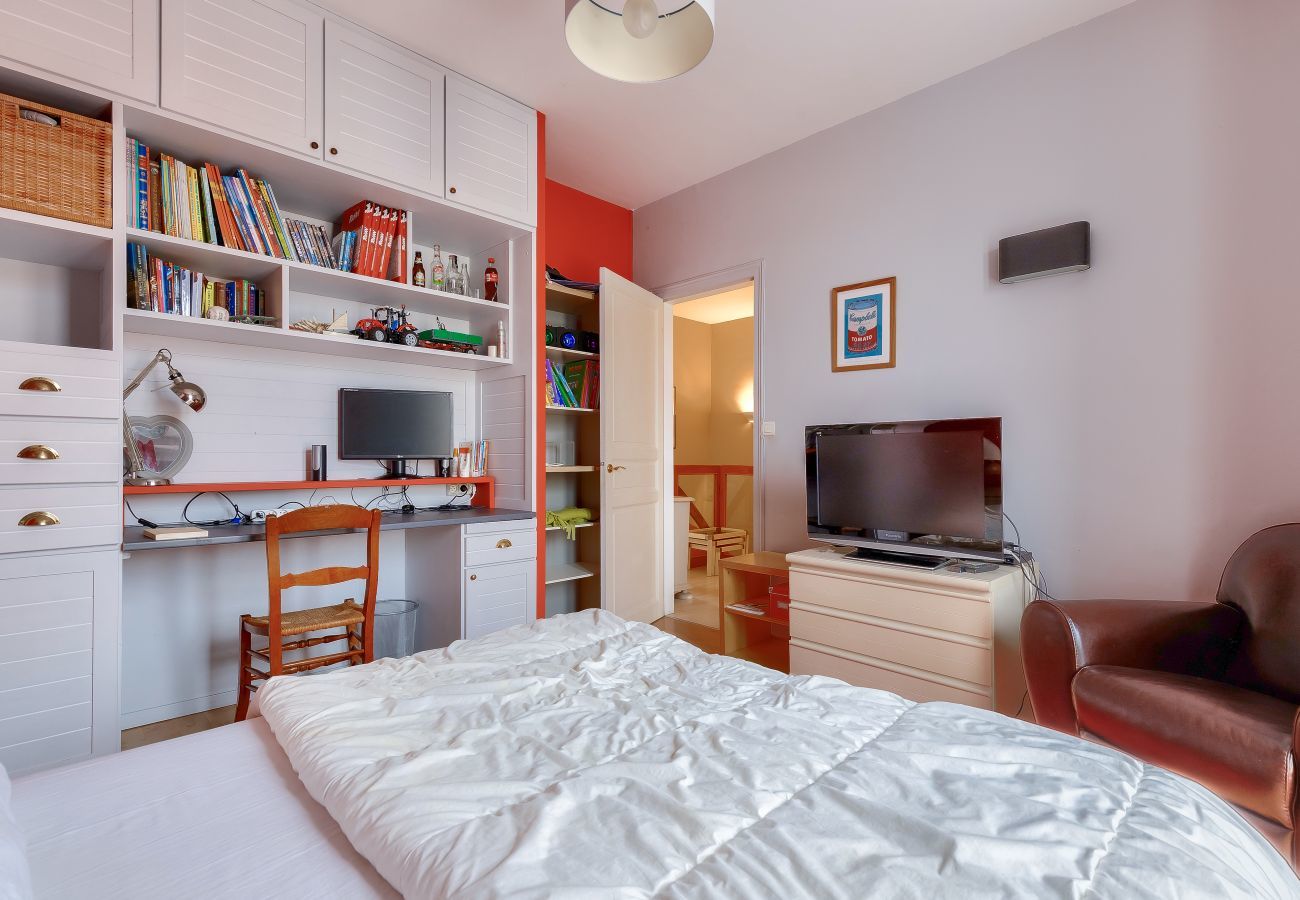 Ferienhaus in Les Sables-d´Olonne -  400 m vom Strand- Haus für 8 Personen mit pool
