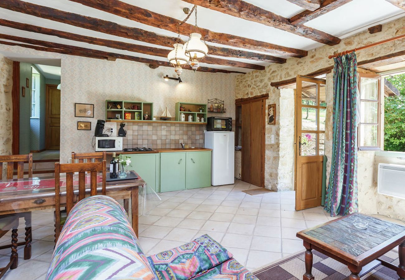 Ferienhaus in Peyzac-le-Moustier - Haus mit großem Garten inmitten der Natur