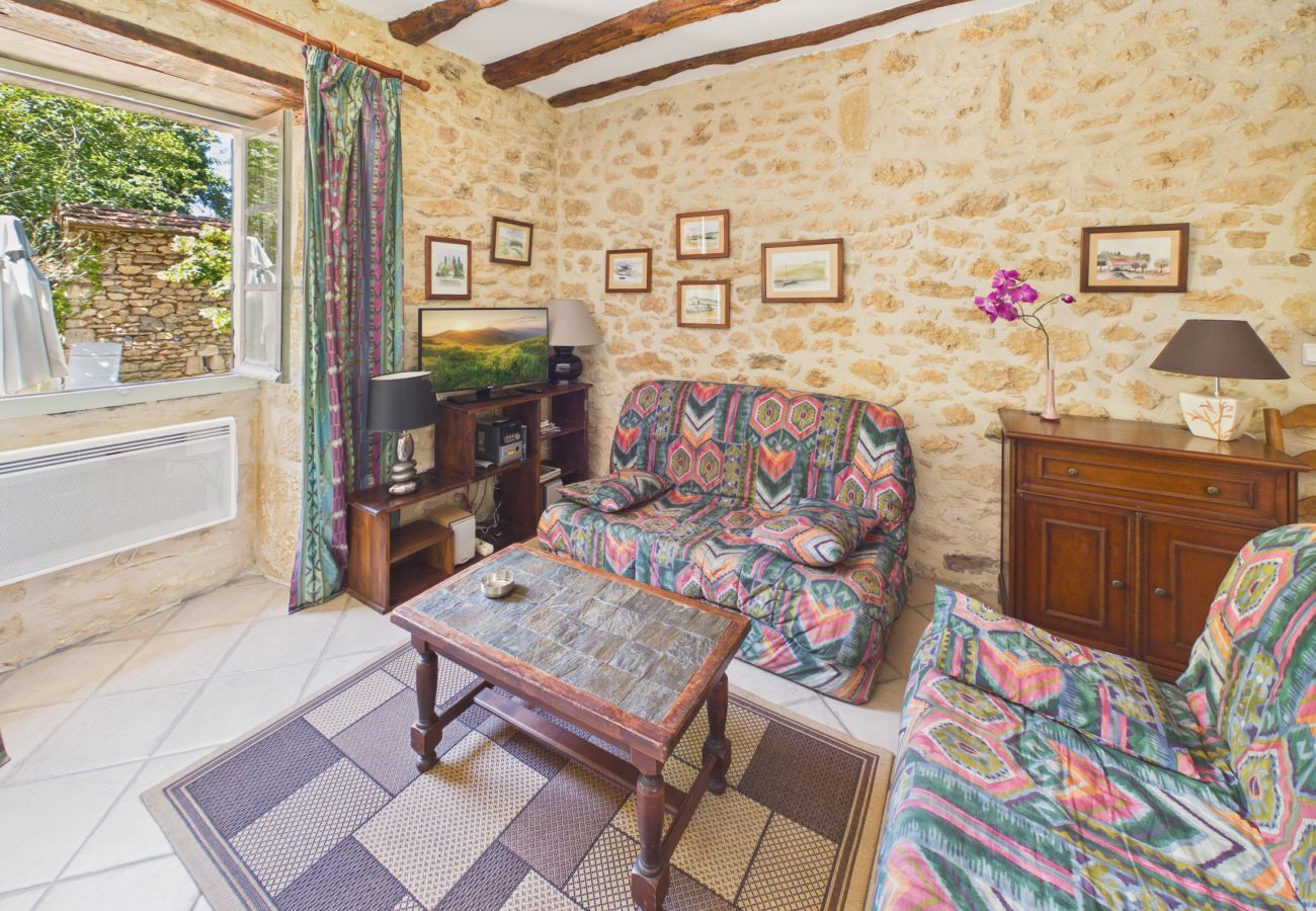 Ferienhaus in Peyzac-le-Moustier - Haus mit großem Garten inmitten der Natur