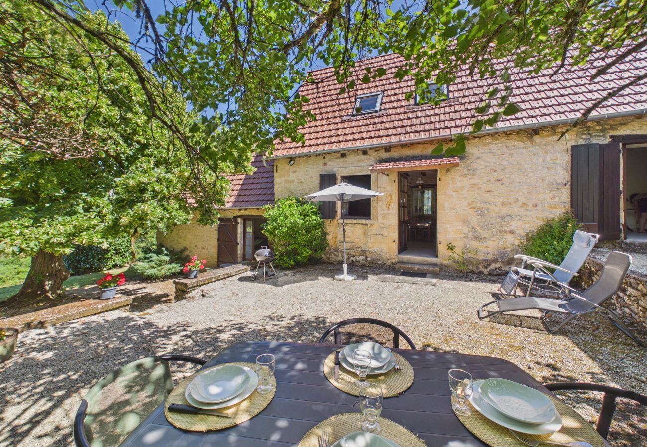 Ferienhaus in Peyzac-le-Moustier - Haus mit großem Garten inmitten der Natur