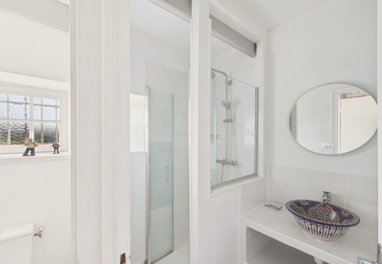 Ferienhaus in Treffiagat - 50 m vom Strand entfernt – Haus für 6 mit Garten