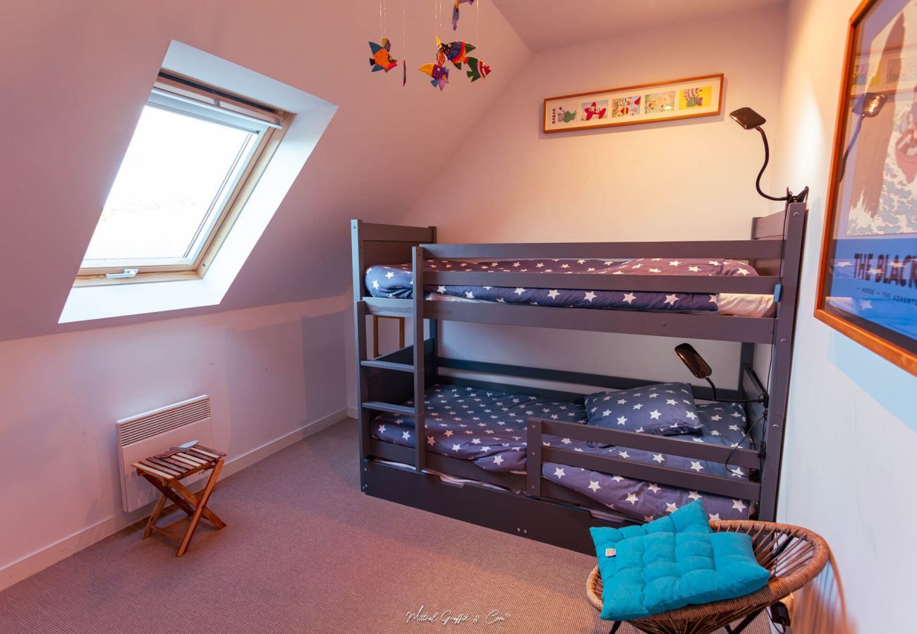 Ferienhaus in Penvénan - Haus für 10 mit großem Garten und Swimmingpool