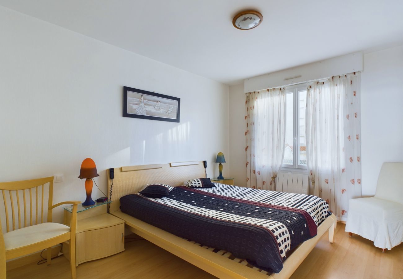 Ferienwohnung in Les Sables-d´Olonne - Apartment mit Meerblickbalkon für 6 Personen!