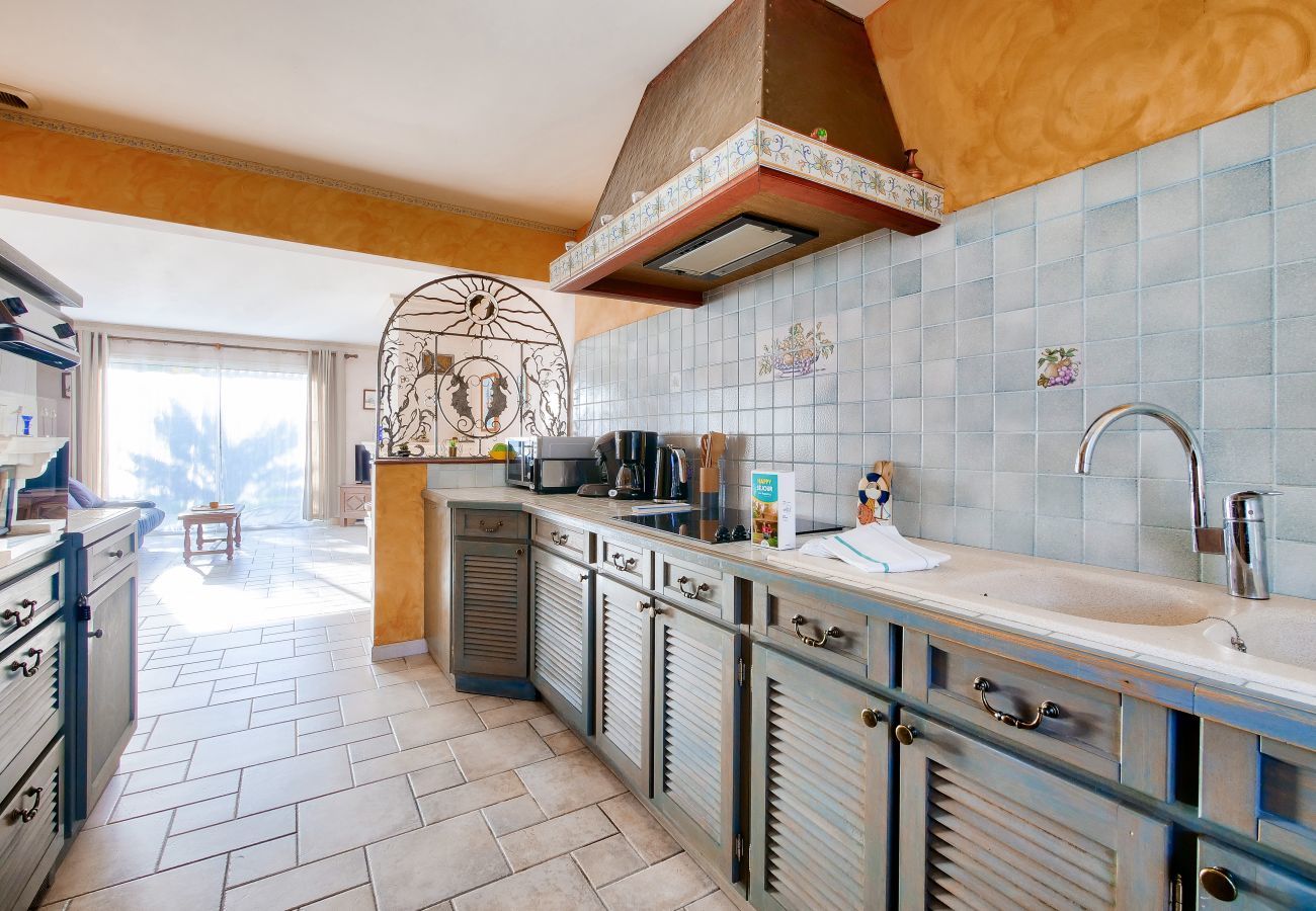 Ferienhaus in La Couarde sur mer - LA couarde sur Mer, Haus für 6 personen