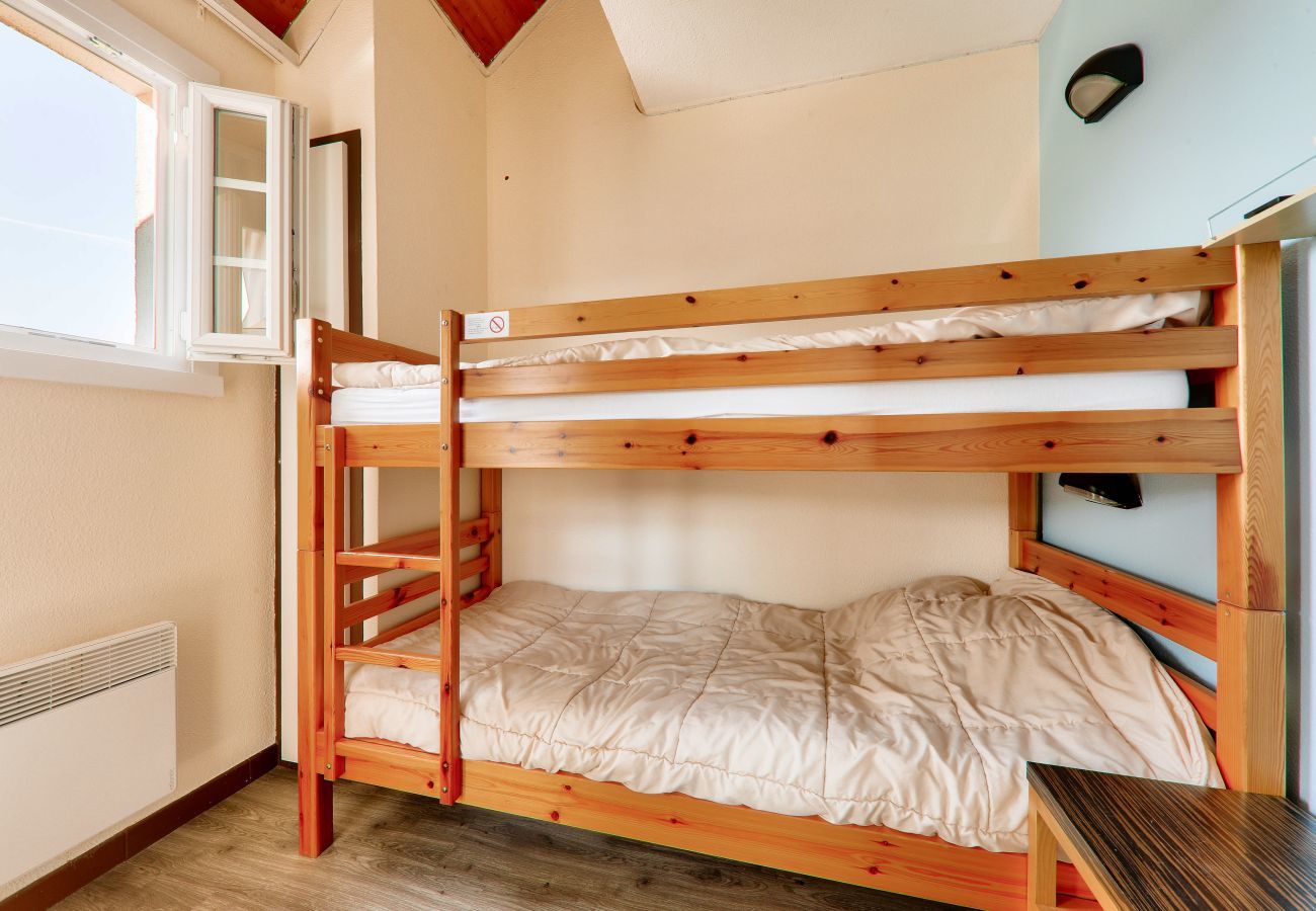 Ferienwohnung in Arzon - Apartment mit Meerblick, 400 m vom Strand von Fogeo entfernt