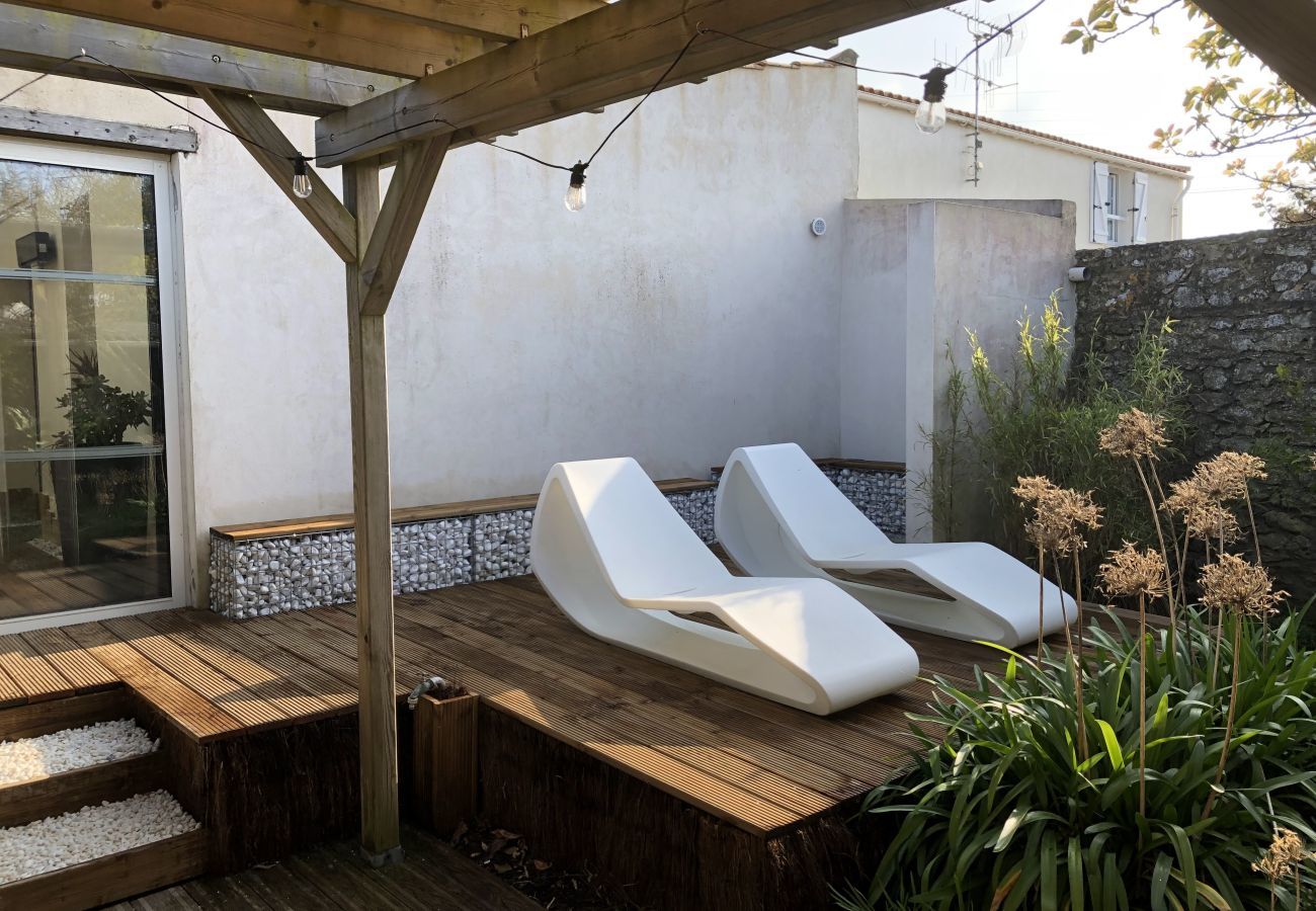 Ferienhaus in La Guérinière - Haus 200m vom Meer - 6 Erwachsene - 2 Kinder