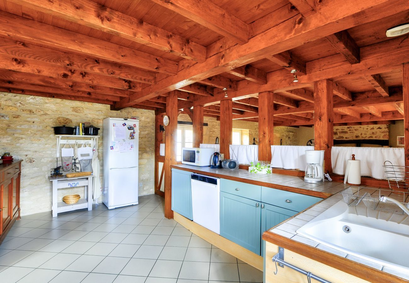 Ferienhaus in Saint-Léon-sur-Vézère - Steinhaus am Fuße der Vézère, für 6 Personen