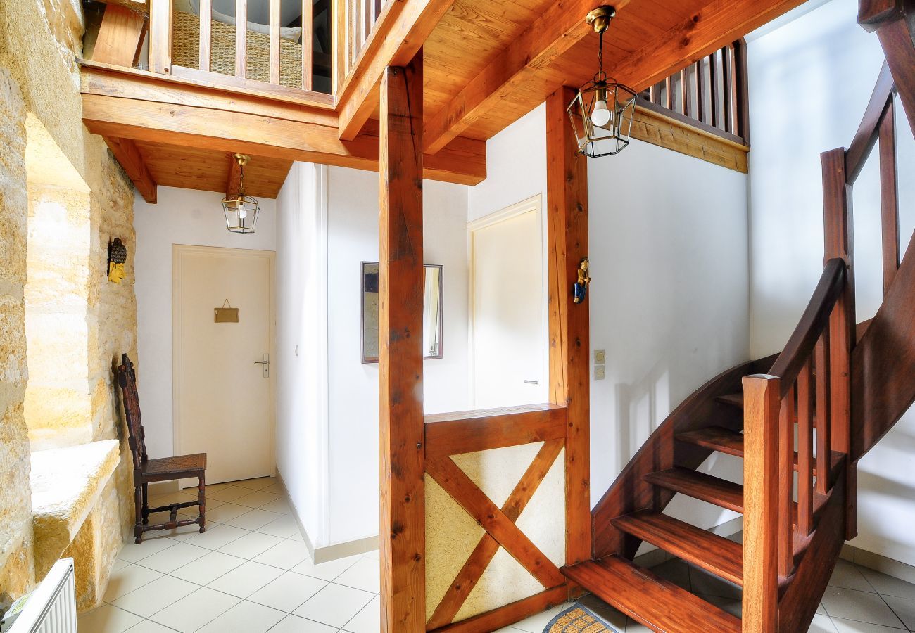 Ferienhaus in Saint-Léon-sur-Vézère - Steinhaus am Fuße der Vézère, für 6 Personen