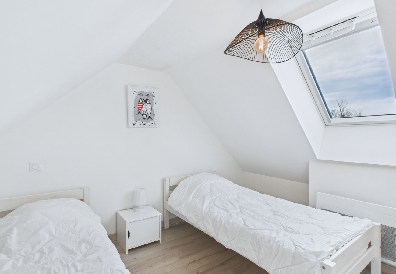 Ferienhaus in Plouguerneau - Landhaus mit großem Garten für 8 Personen