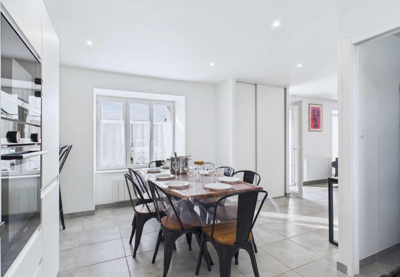 Ferienhaus in Plouguerneau - Landhaus mit großem Garten für 8 Personen