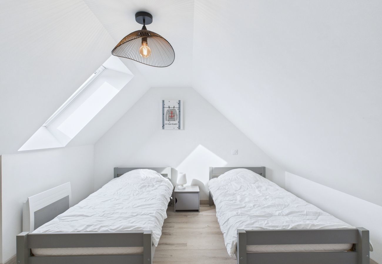 Ferienhaus in Plouguerneau - Landhaus mit großem Garten für 8 Personen