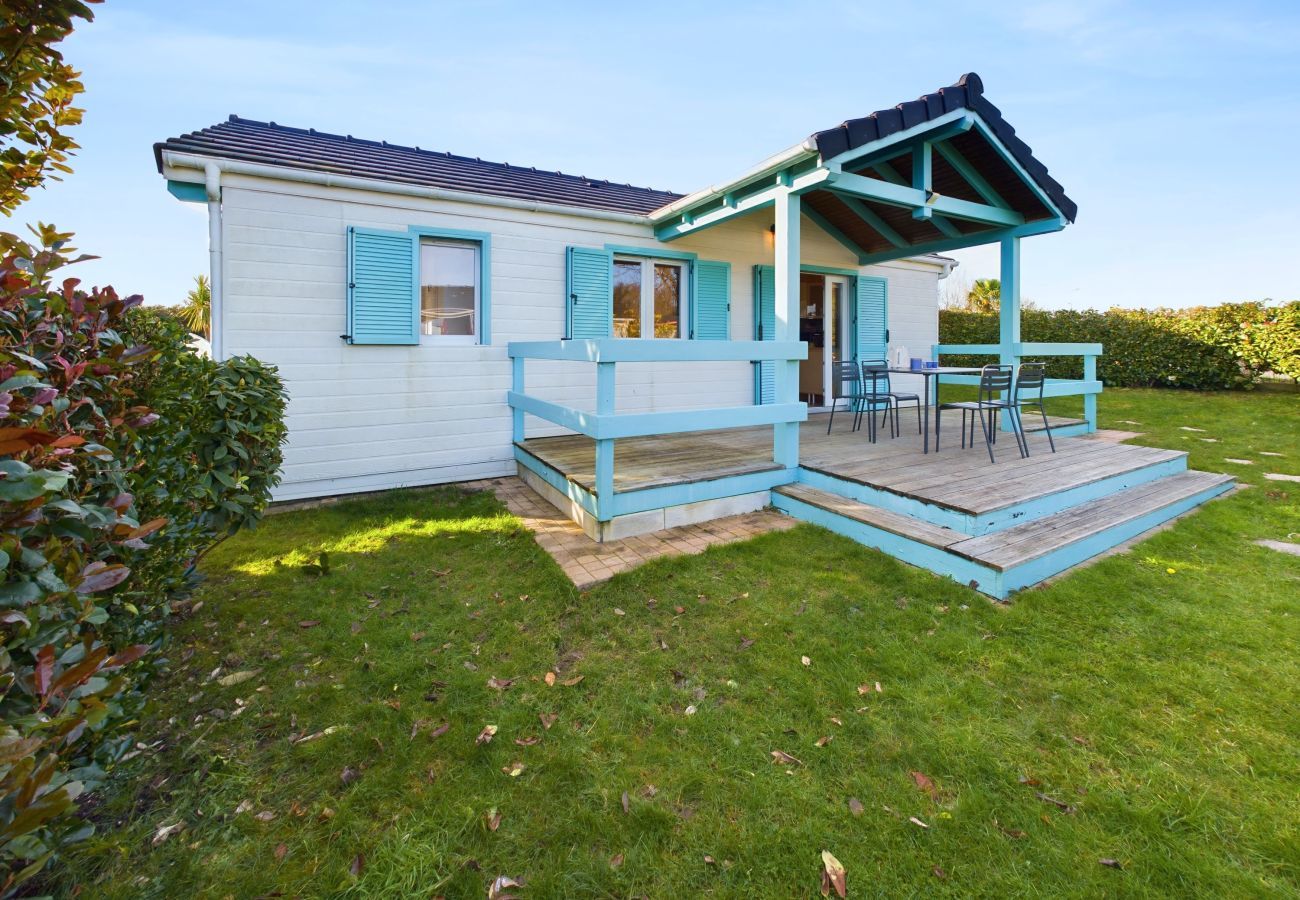 Bungalow in Pont-l´Abbé - Chalet für 4 in einer Residenz mit Swimmingpool