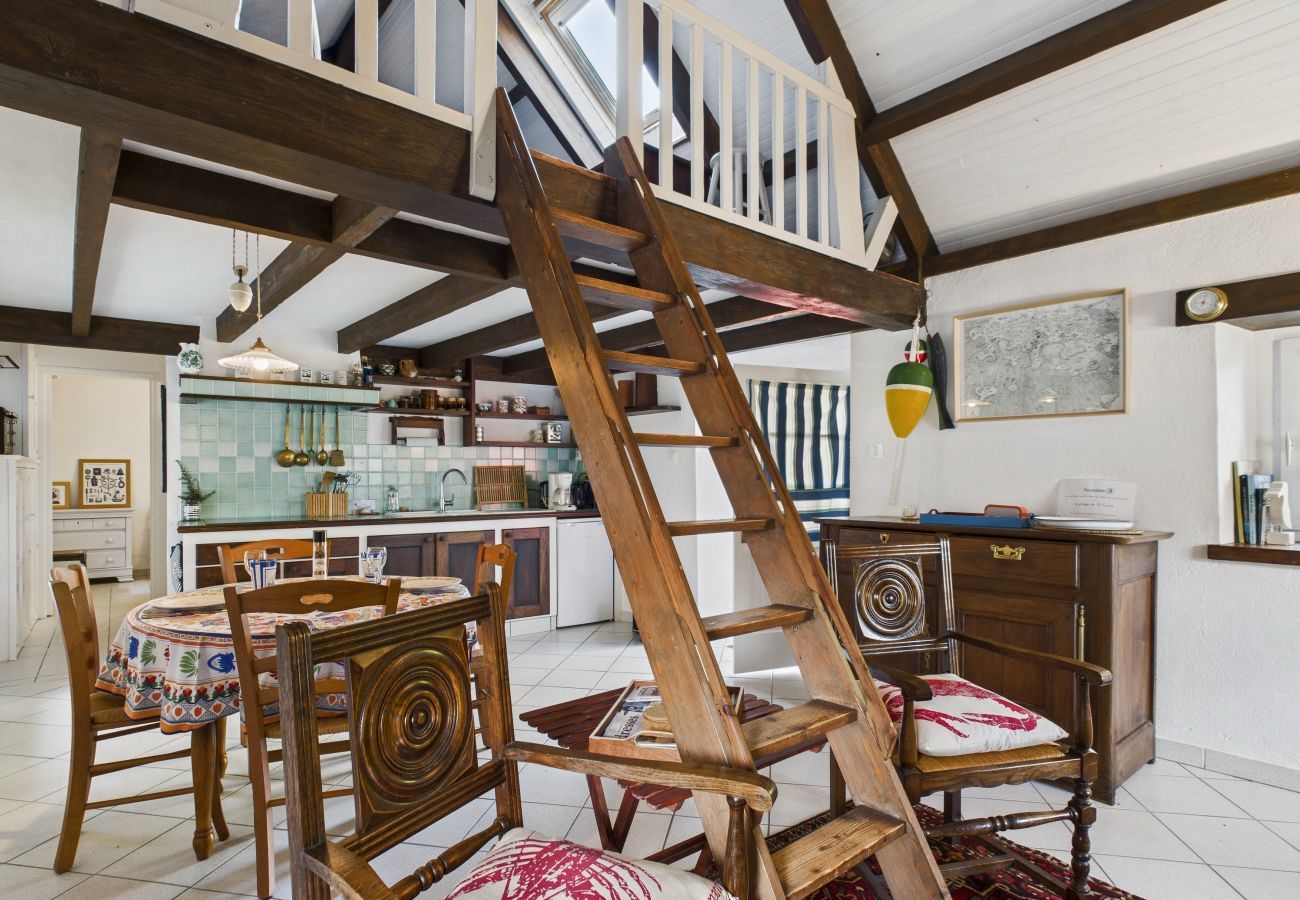 Ferienhaus in Plouguerneau - Charmantes Steinhaus mit Meerblick