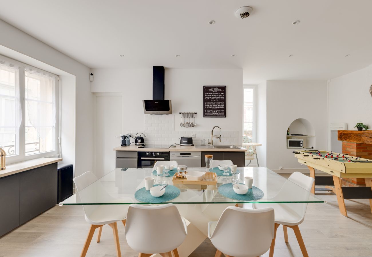Ferienhaus in Montignac - Modernes Steinhaus mit Terrasse für 6 Personen