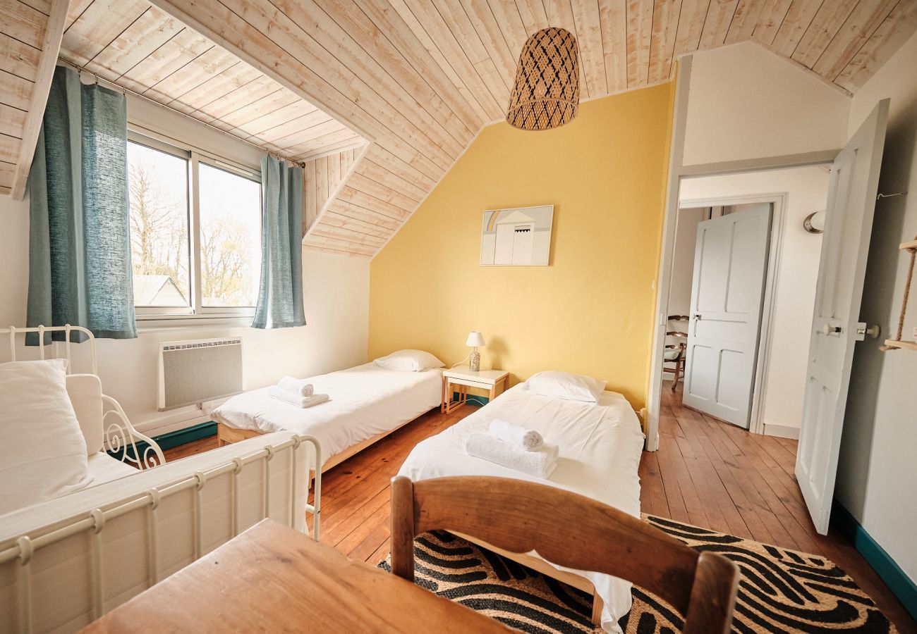 Ferienhaus in Plouguerneau - Charmantes Steinhaus mit Garten in Lilia