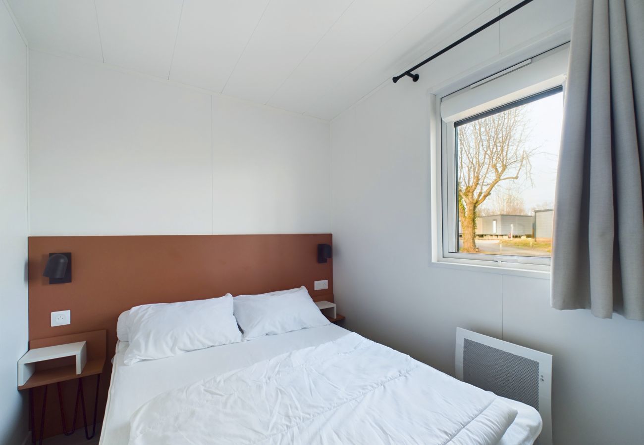 Chalet in Saint-Gilles-Croix-de-Vie - Hübsches Chalet für 6, ganzjährig Schwimmbad