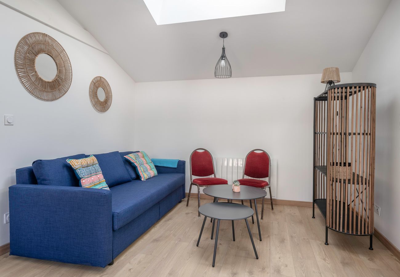 Ferienhaus in La Plaine-sur-Mer - Haus mit Anbau für 11, 800 m vom Meer entfernt