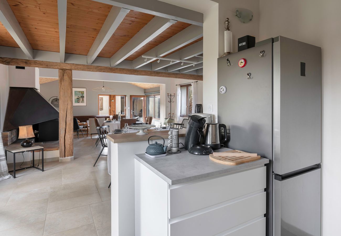Ferienhaus in La Plaine-sur-Mer - Haus mit Anbau für 11, 800 m vom Meer entfernt