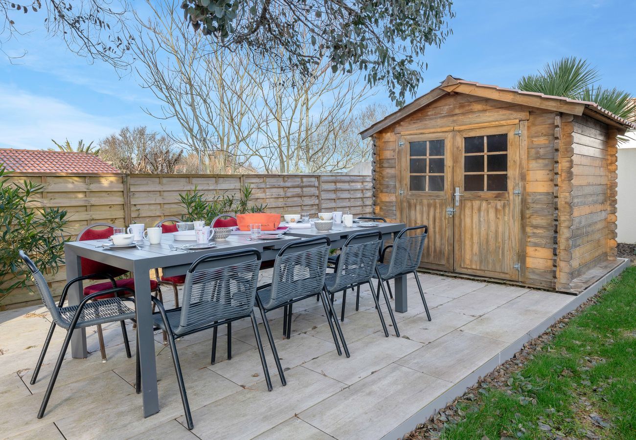 Ferienhaus in La Plaine-sur-Mer - Haus mit Anbau für 11, 800 m vom Meer entfernt