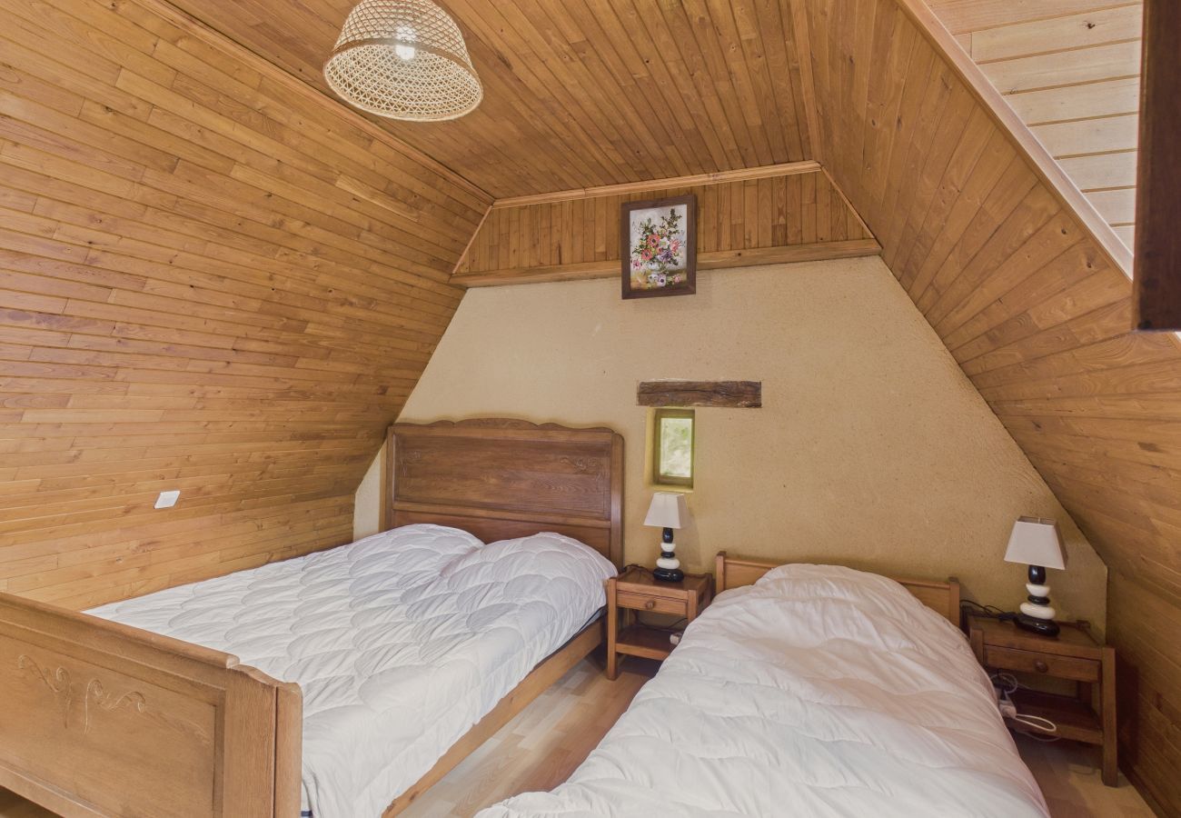 Ferienhaus in Saint-Crépin-et-Carlucet - Landhaus für 6 Personen mit Pool und Garten