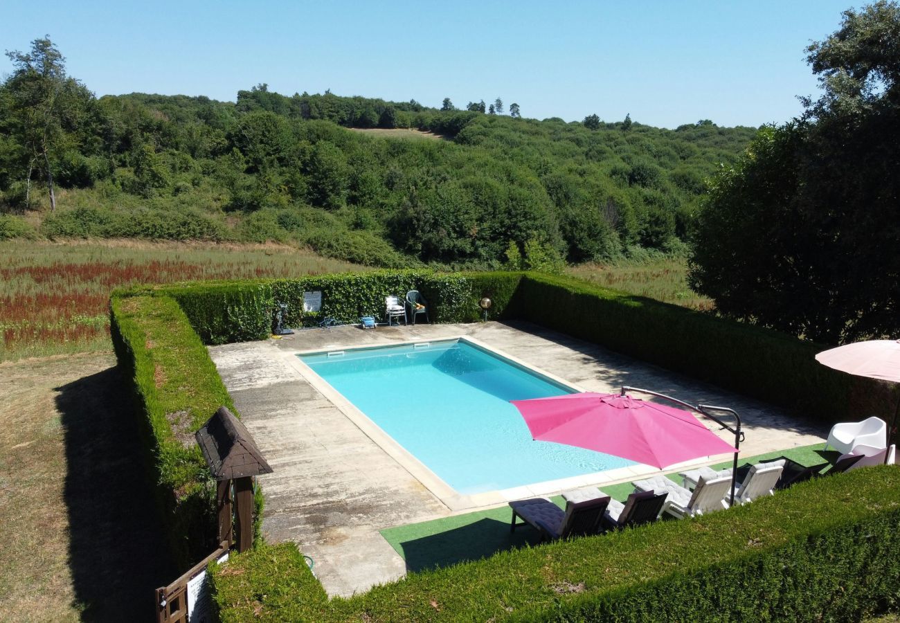 Ferienhaus in Saint-Crépin-et-Carlucet - Landhaus für 6 Personen mit Pool und Garten
