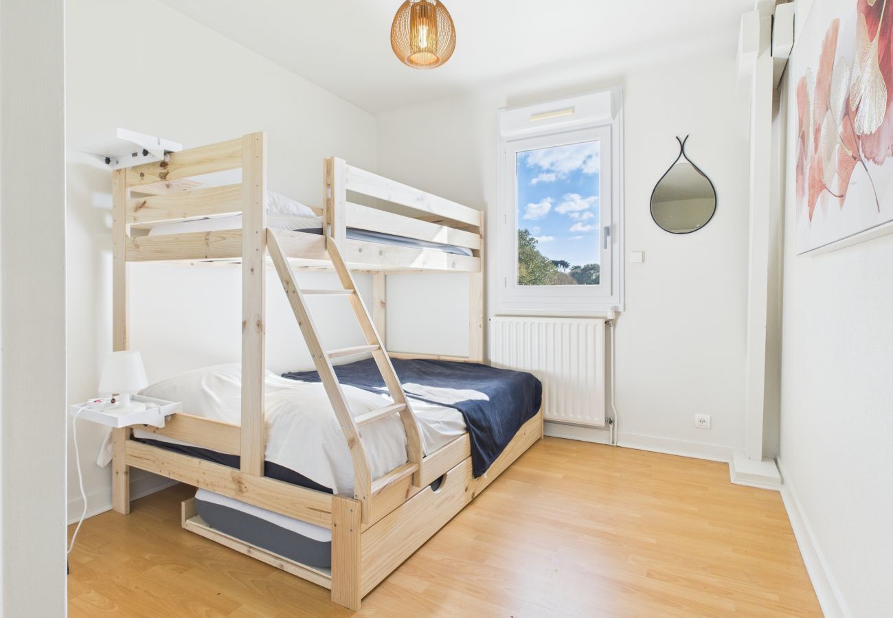 Ferienhaus in Batz-sur-Mer - Haus mit Garten 450 m vom Strand entfernt für 8