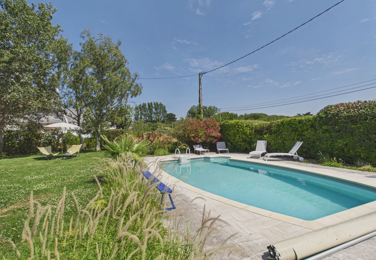 Ferienhaus in Penmarch - Haus für 8 - Swimmingpool - 800 m Strand entfernt