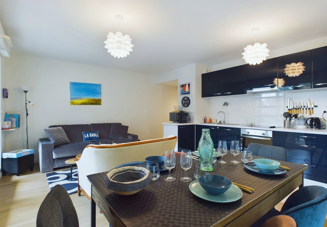 Ferienwohnung in La Baule-Escoublac - Für 4 – Bahnhofnähe  & Lajarrige– Große Terrasse